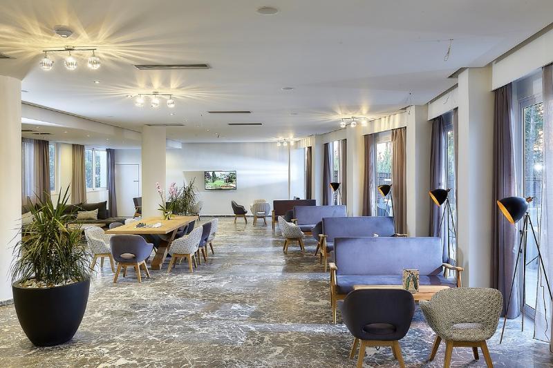 Vasia Royal Hotel กูเวส ภายนอก รูปภาพ